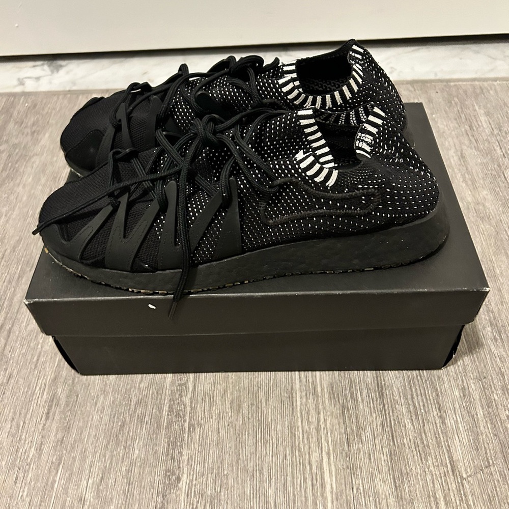 Men’s Y-3 RATIO RACEr - Picture 2 of 7